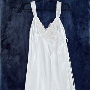 Linea Donatella White Satin Lace Trim Sleeveless Mini Slip Dress - Size M‎